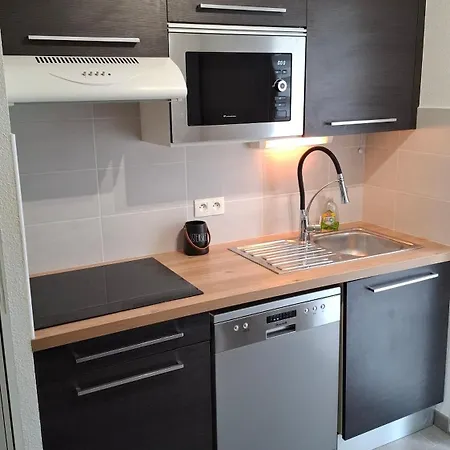 Ferienhaus Pleasant 2 Bedroom House - 2 Parking Spaces *